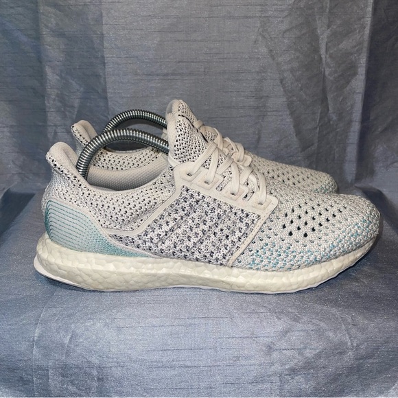 Men's Adidas Ultra Boost Clima Parley White Blue Size 8 BB7076 - Picture 3 of 8